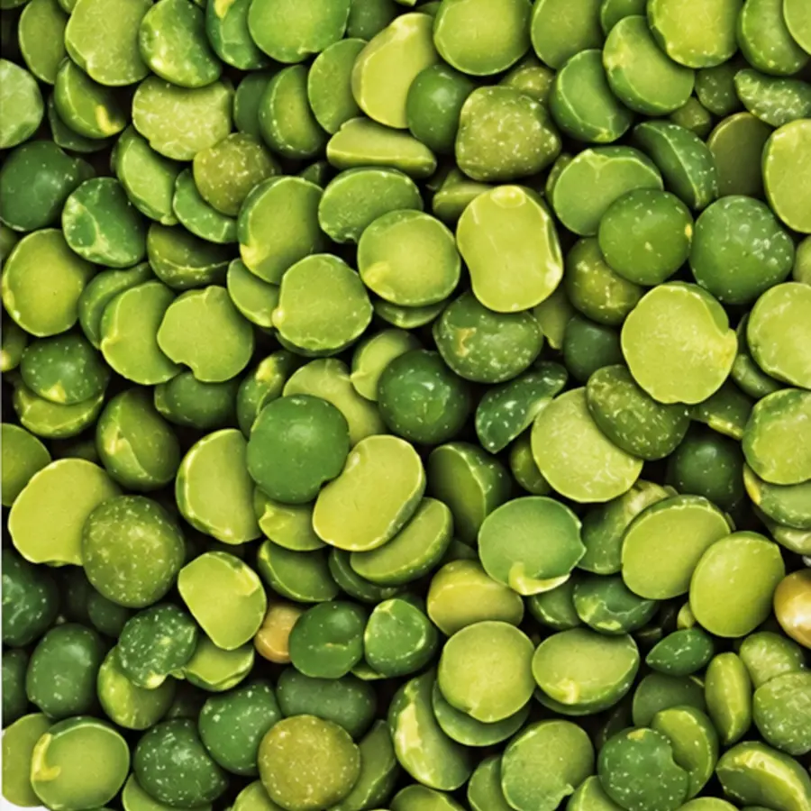 Glare-restored close-up of split green peas